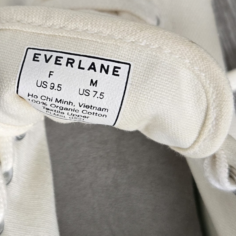 Everlane Canvas Low-Top Sneakers in Off-White - Picture 10 of 10